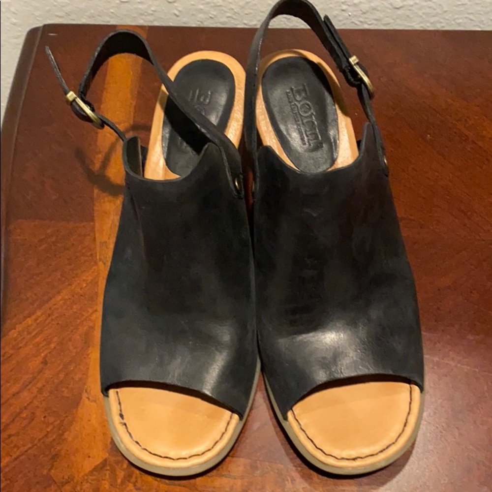 Born sling backs size 9